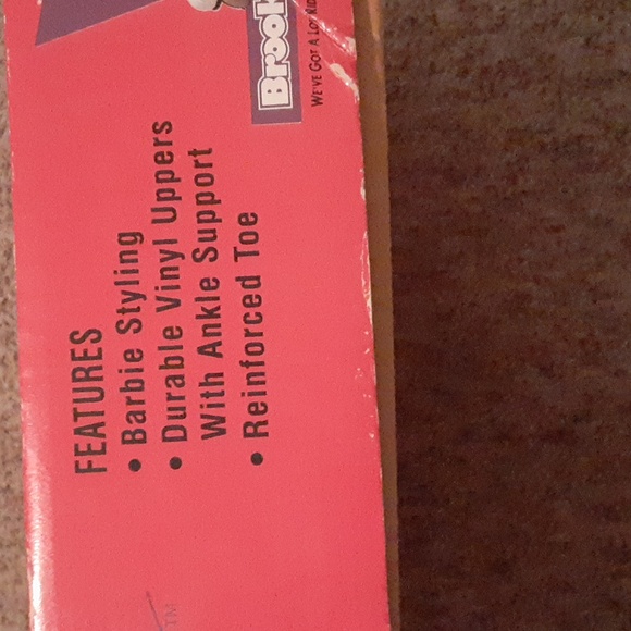 Euc! Barbie ⛸ ⛸ - Picture 2 of 8